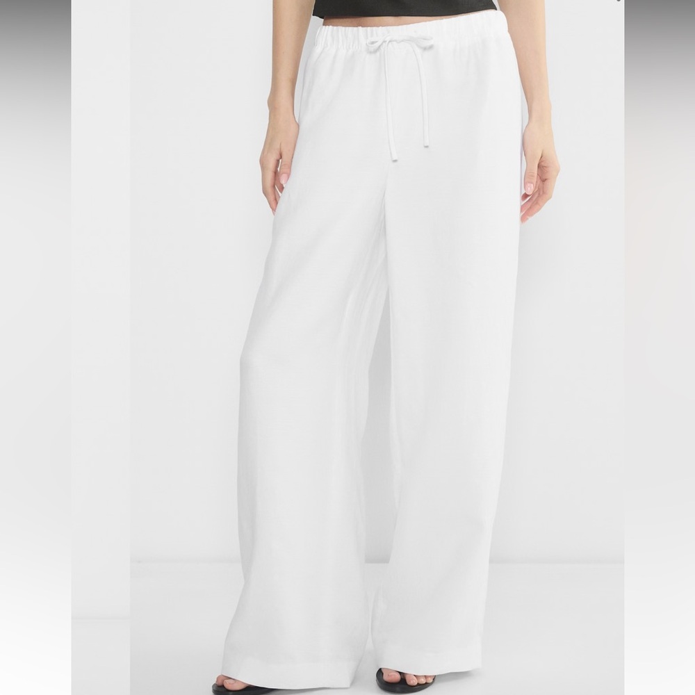 Aritzia Wilfred Free Lodge Linen Pants